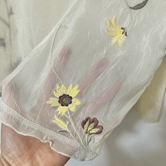 J. Jill Floral Embroidered Semi Sheer Blouse Size 3X Ivory Fairy Whimsical NWT - Picture 3 of 11